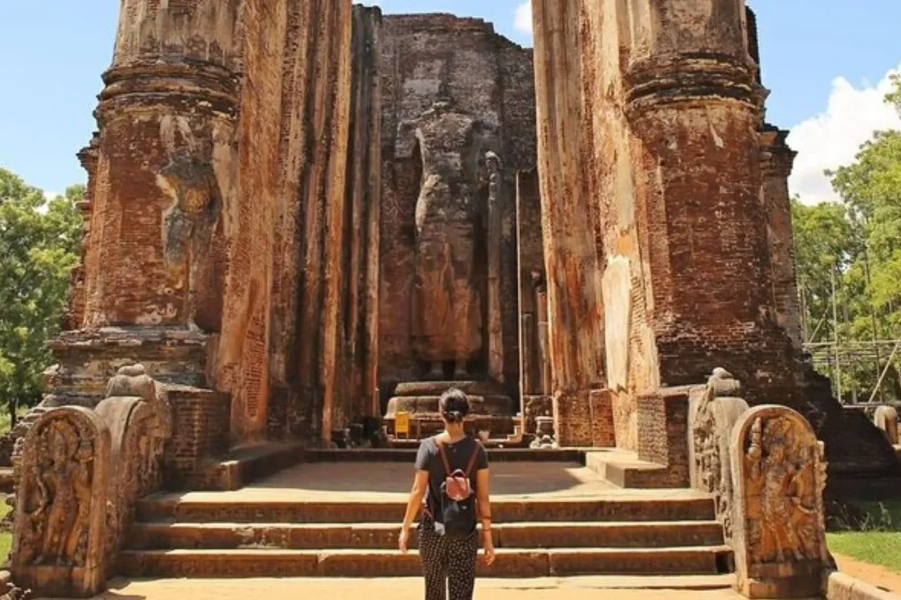Cultural Triangle, Anuradhapura, Polonnaruwa, Dambulla. Cultural Triangle, Anuradhapura, Polonnaruwa, Dambulla.